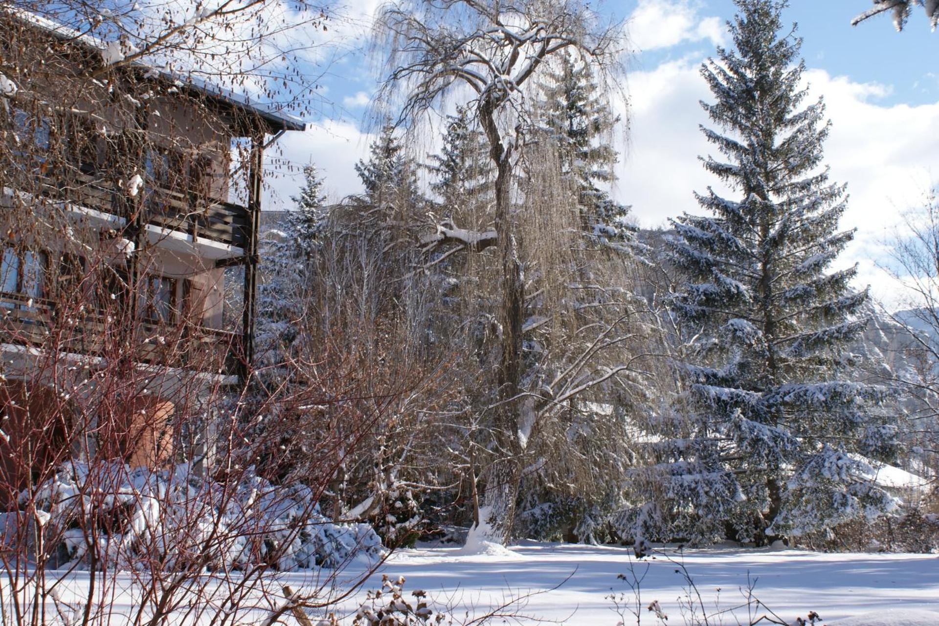 Hotel Lacour Eygliers Exterior photo